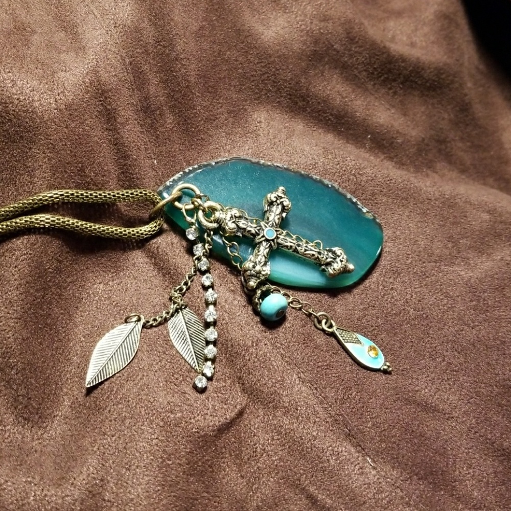 Jewelry - Picture 2 of 5